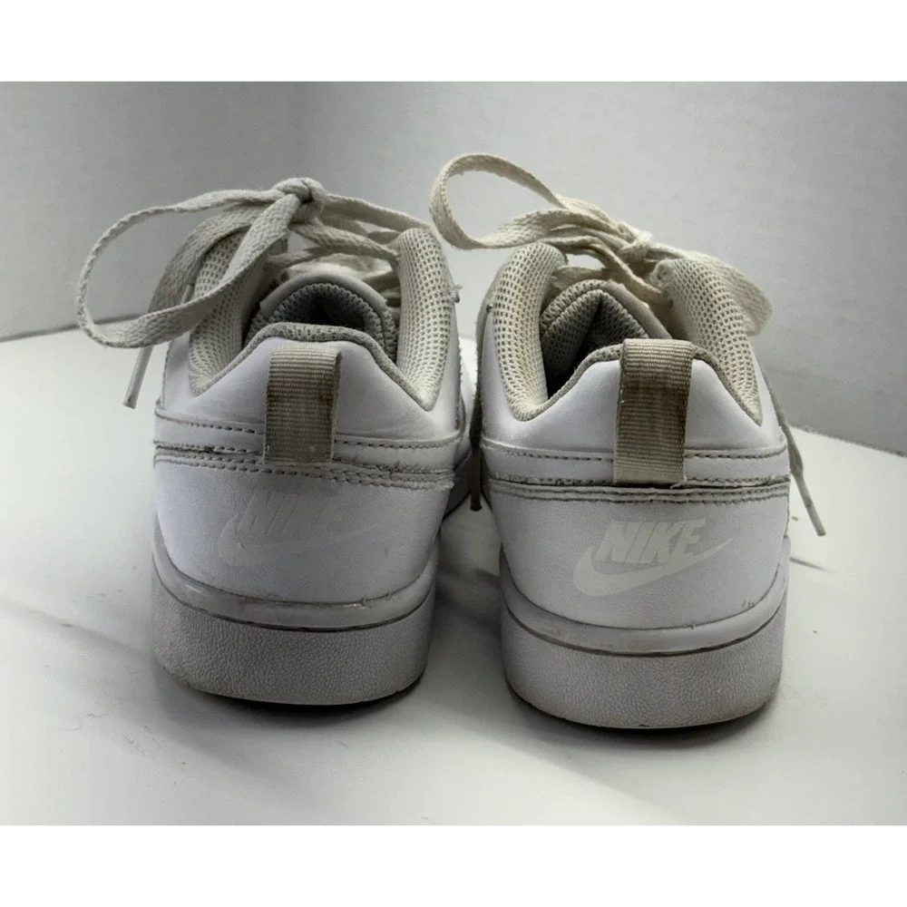 Nike Court Borough 2 Sneakers BQ5448-100 White Youth Size‎ 4.5Y